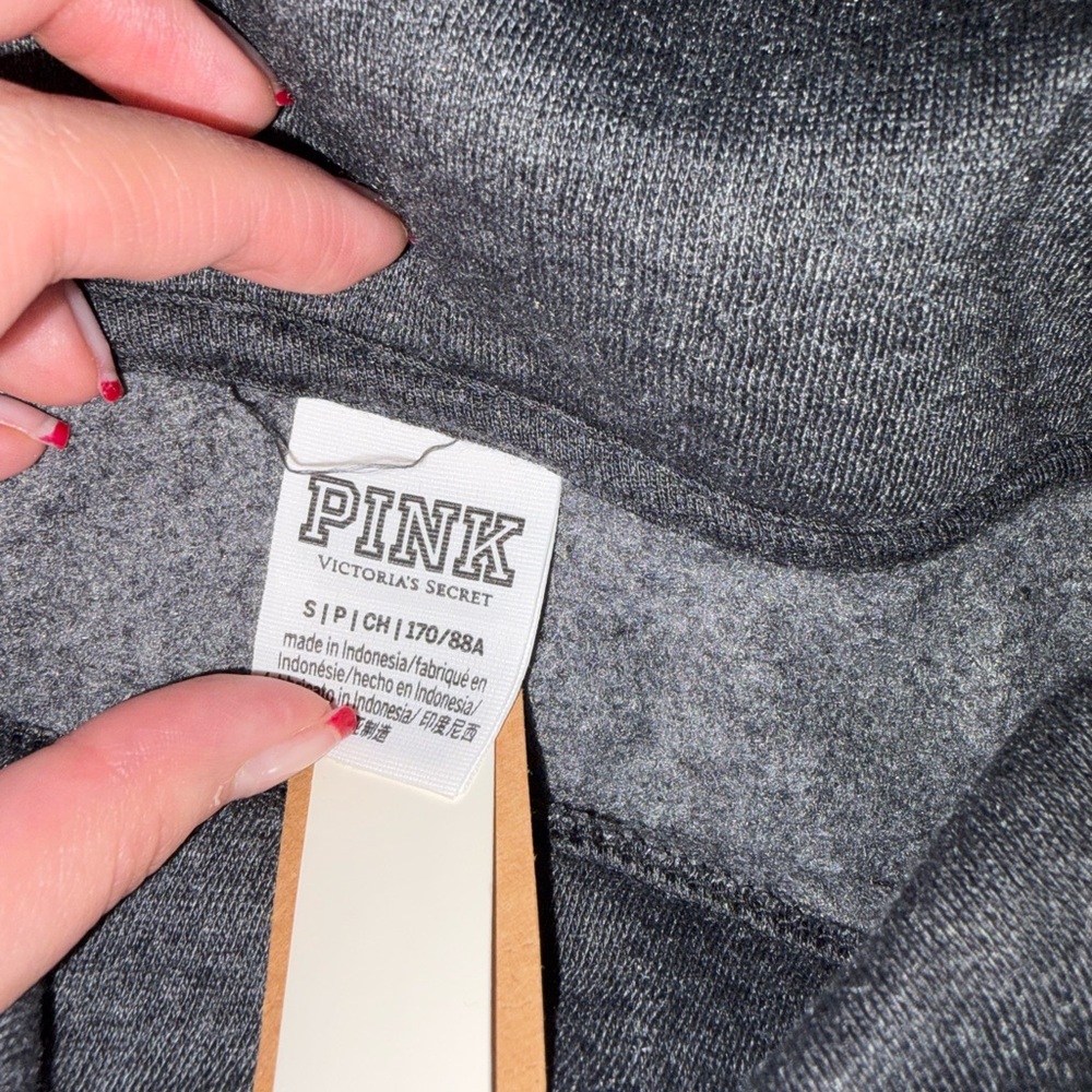 PINK Victoria's Secret Sweatshirt - Picture 4 of 6